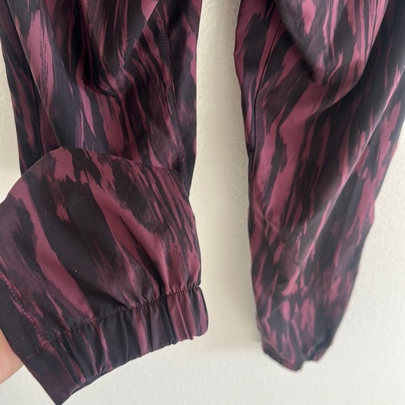 Lululemon &Go City Jogger - Picture 5 of 11